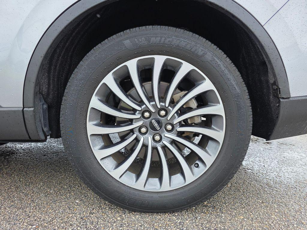 used 2022 Lincoln Aviator car, priced at $37,072