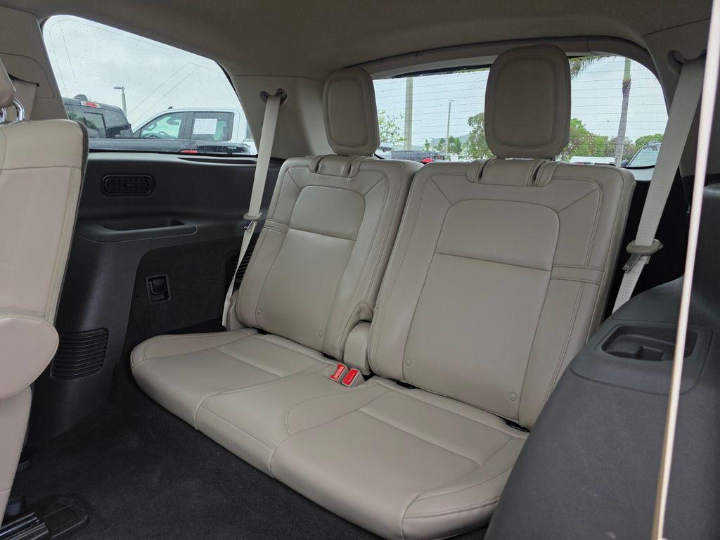 used 2022 Lincoln Aviator car, priced at $37,072