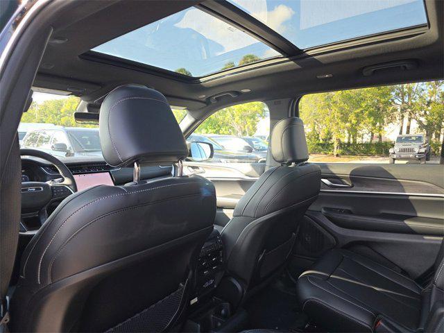 new 2025 Jeep Grand Cherokee L car, priced at $43,237