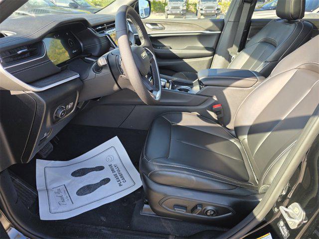 new 2025 Jeep Grand Cherokee L car, priced at $43,237