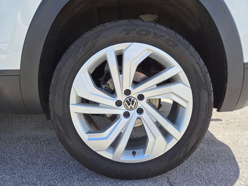 used 2020 Volkswagen Atlas Cross Sport car, priced at $21,992