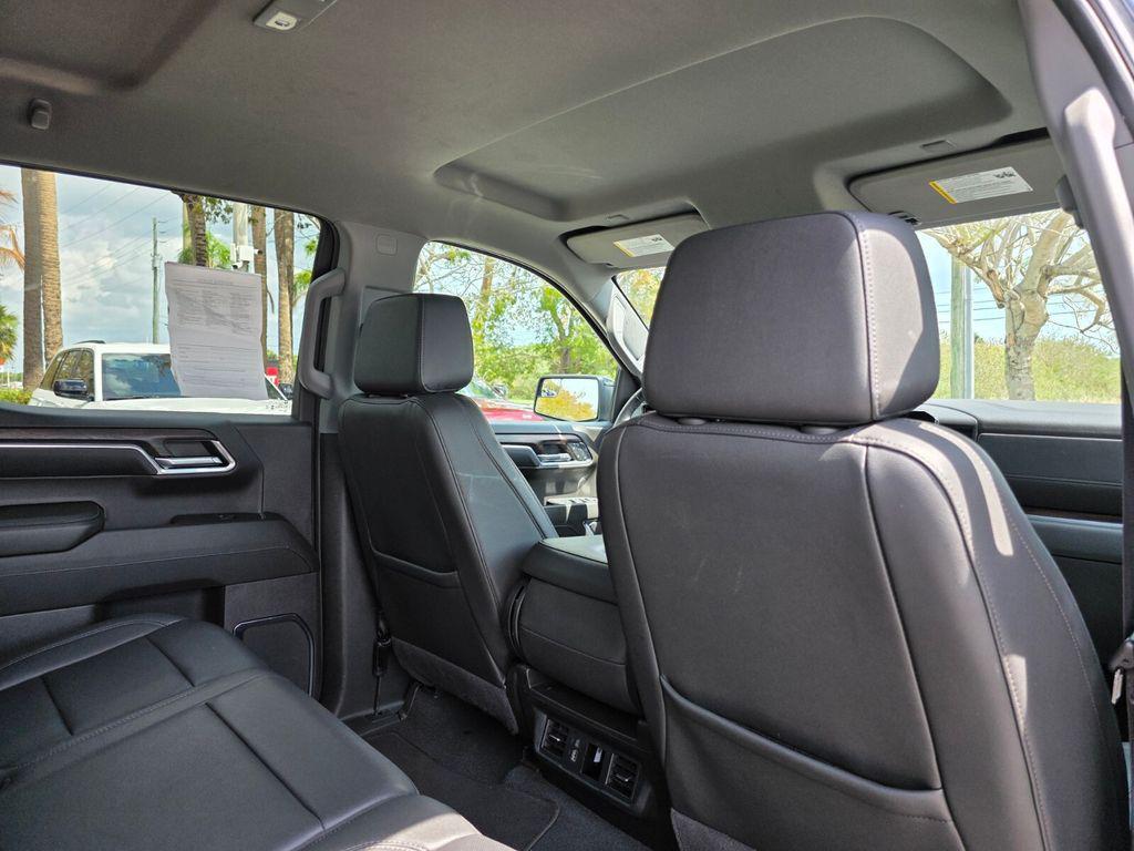 used 2024 GMC Sierra 1500 car, priced at $42,194