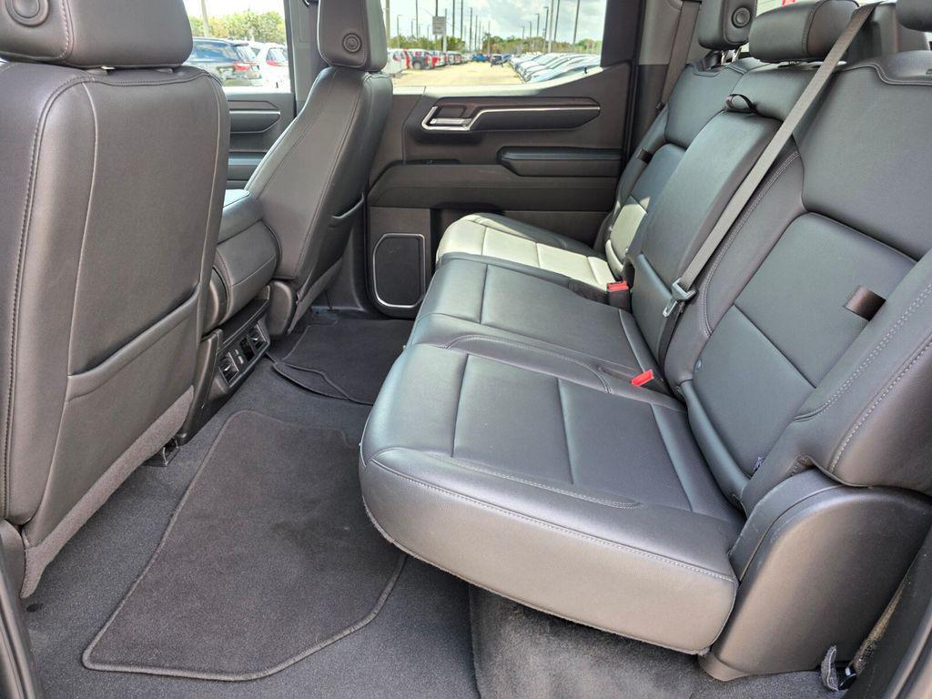used 2024 GMC Sierra 1500 car, priced at $42,194
