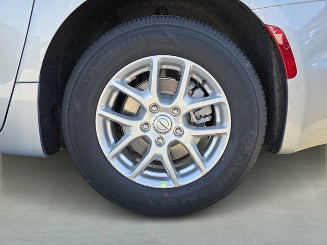 new 2026 Chrysler Pacifica car, priced at $38,674