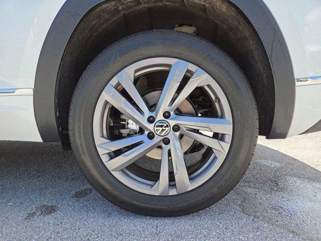 used 2024 Volkswagen Atlas Cross Sport car, priced at $28,753