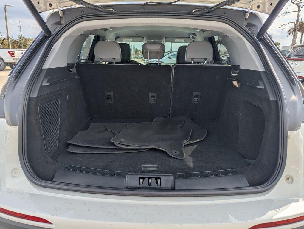 used 2022 Lincoln Corsair car, priced at $23,694