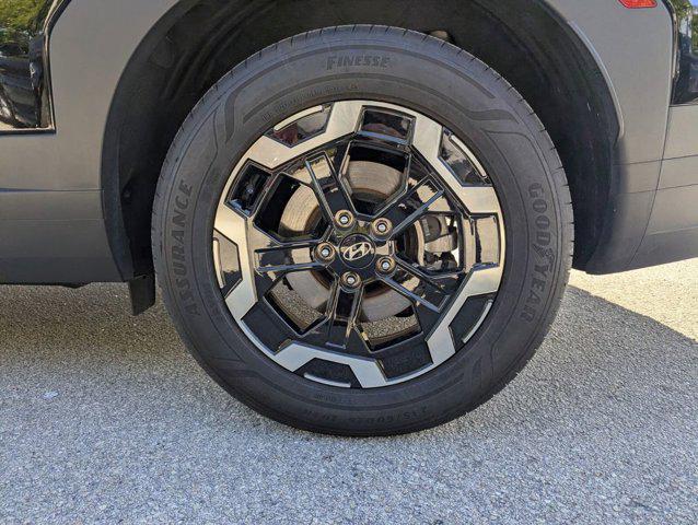 used 2025 Hyundai Santa Fe car, priced at $29,262