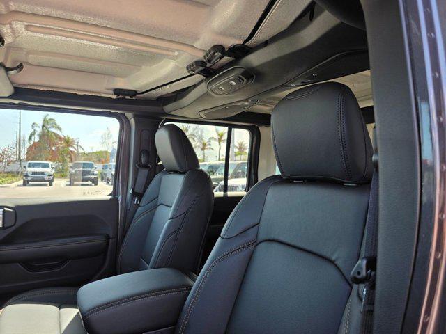new 2026 Jeep Wrangler car, priced at $51,471