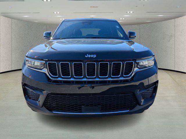 used 2025 Jeep Grand Cherokee car, priced at $34,882