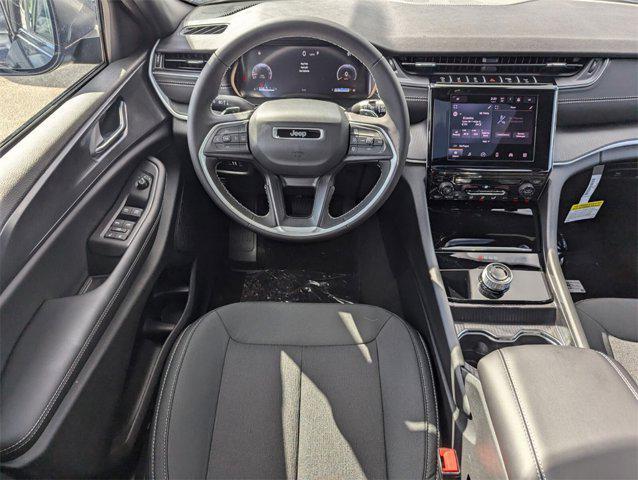 new 2025 Jeep Grand Cherokee car, priced at $29,946