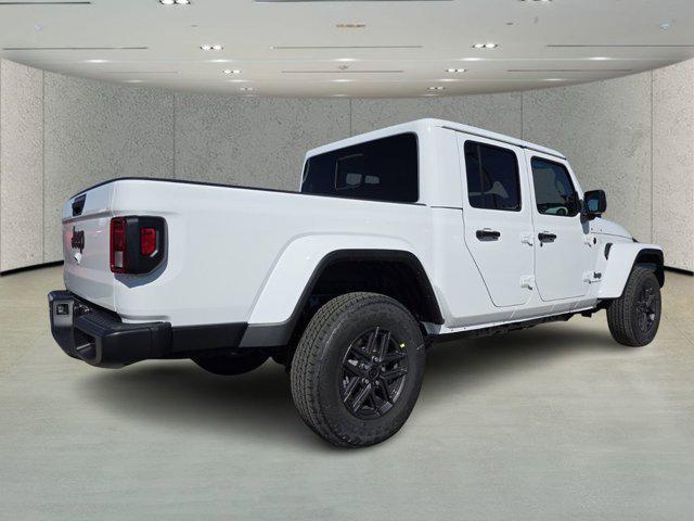 new 2026 Jeep Gladiator car, priced at $40,695