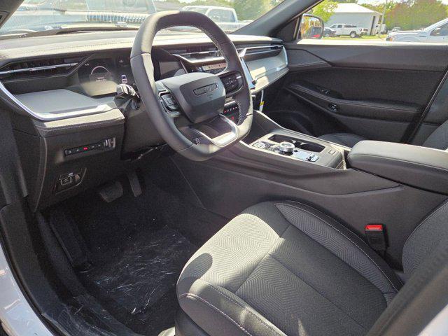 new 2026 Jeep Cherokee car, priced at $35,795