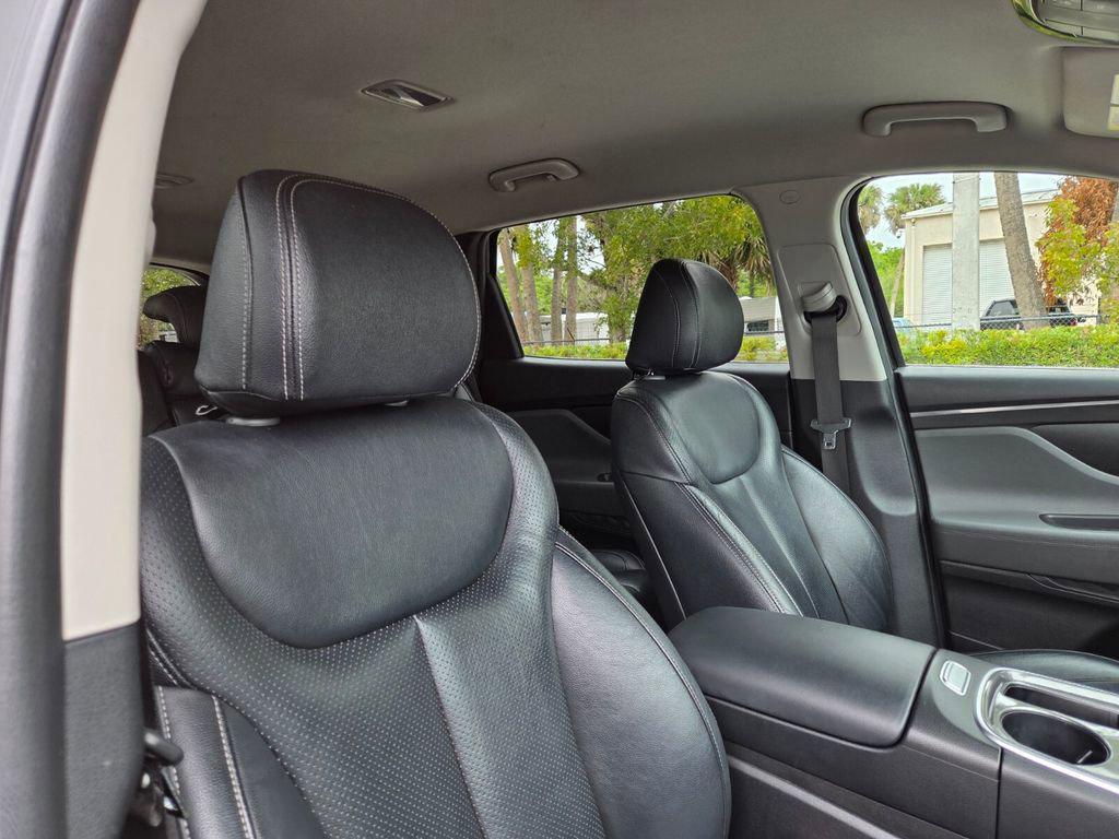 used 2023 Hyundai Santa Fe car, priced at $22,600