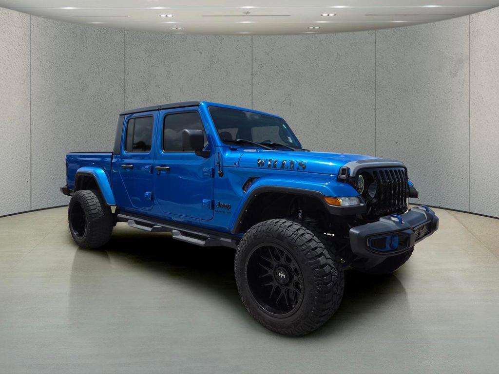 used 2021 Jeep Gladiator car, priced at $25,566