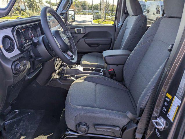 new 2026 Jeep Gladiator car, priced at $40,861