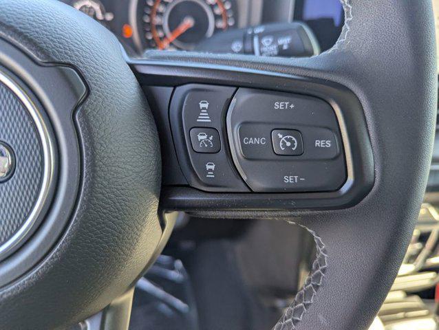 new 2026 Jeep Gladiator car, priced at $40,861
