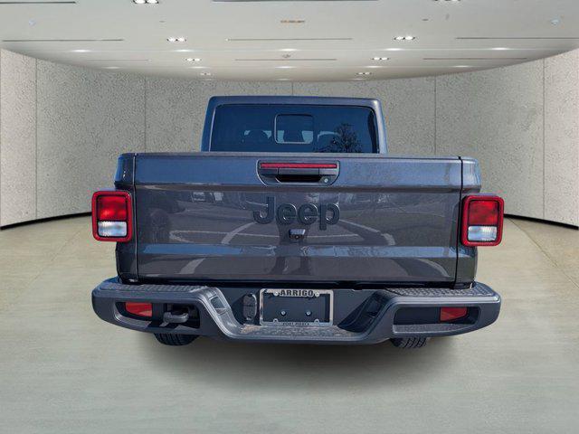 new 2026 Jeep Gladiator car, priced at $40,861