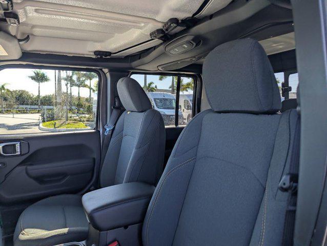 new 2026 Jeep Gladiator car, priced at $40,861