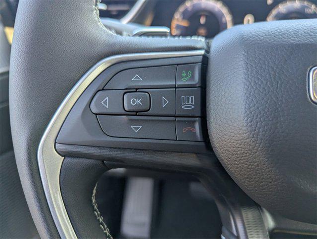 new 2025 Jeep Grand Cherokee car, priced at $37,149