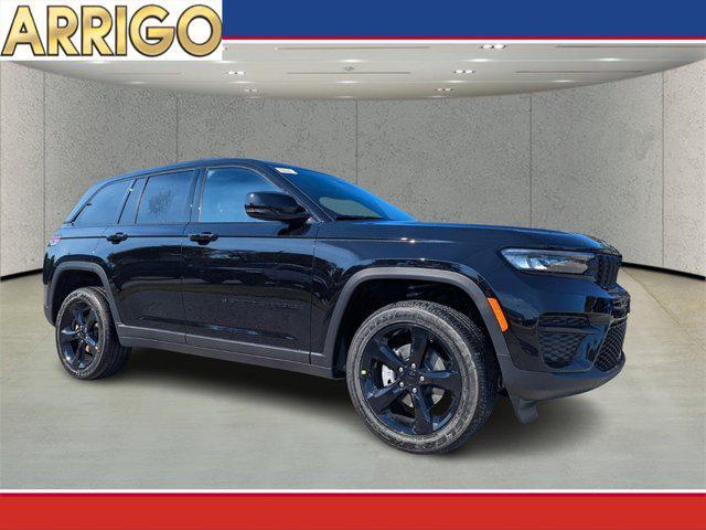 new 2025 Jeep Grand Cherokee car, priced at $37,149