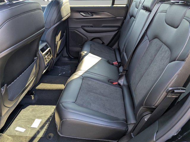 new 2025 Jeep Grand Cherokee car, priced at $37,149