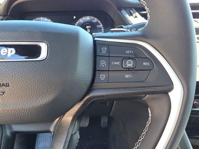 new 2026 Jeep Grand Cherokee car, priced at $39,793