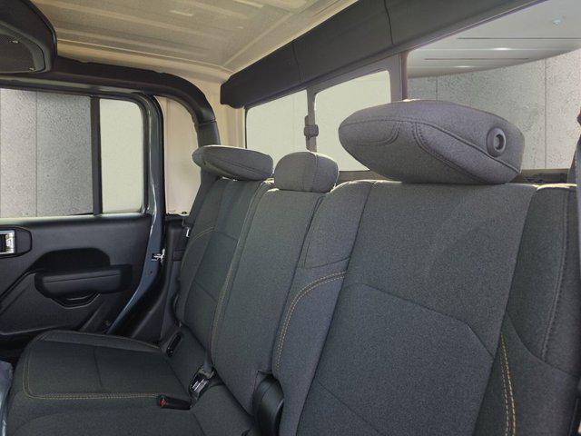new 2026 Jeep Gladiator car, priced at $39,946