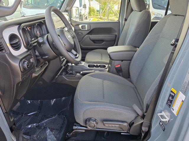 new 2026 Jeep Gladiator car, priced at $39,946