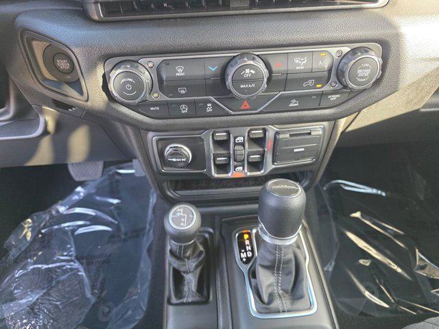 new 2026 Jeep Gladiator car, priced at $39,946