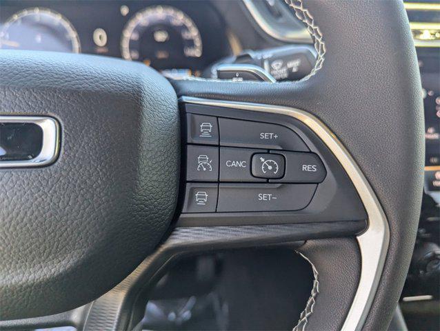 new 2025 Jeep Grand Cherokee car, priced at $27,550