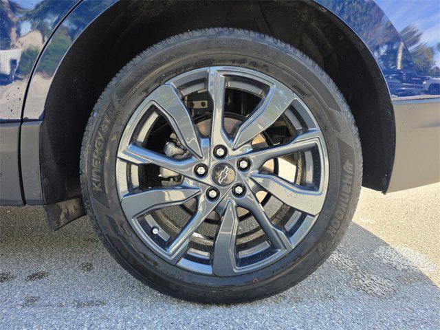 used 2022 Chevrolet Equinox car, priced at $19,261