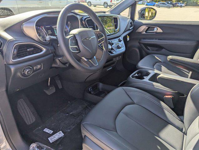 new 2026 Chrysler Pacifica car, priced at $39,637