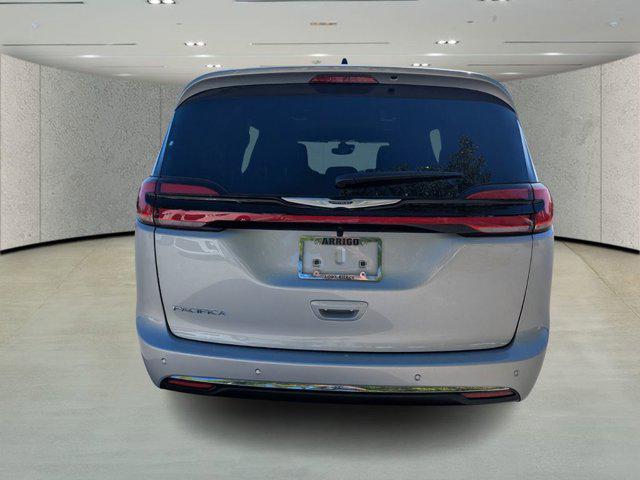 new 2026 Chrysler Pacifica car, priced at $39,637