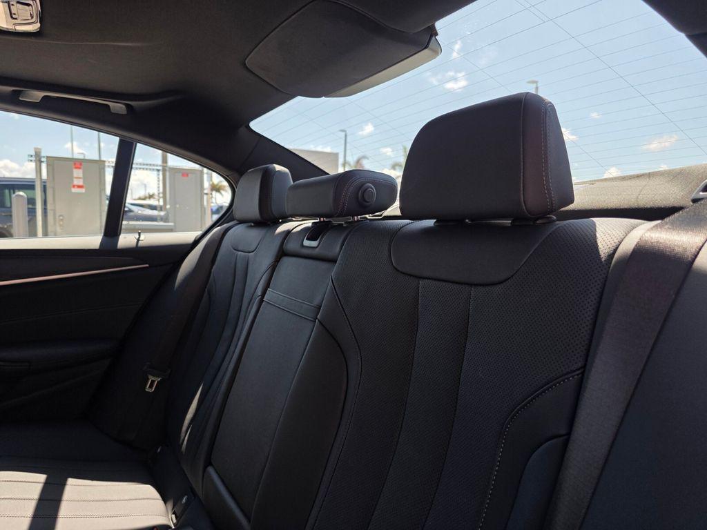 used 2023 BMW 540 car, priced at $44,995