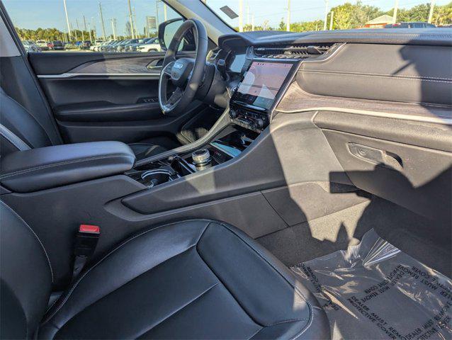 used 2023 Jeep Grand Cherokee car, priced at $24,403