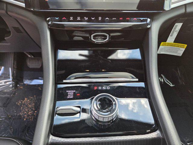 new 2026 Jeep Grand Cherokee car, priced at $42,696