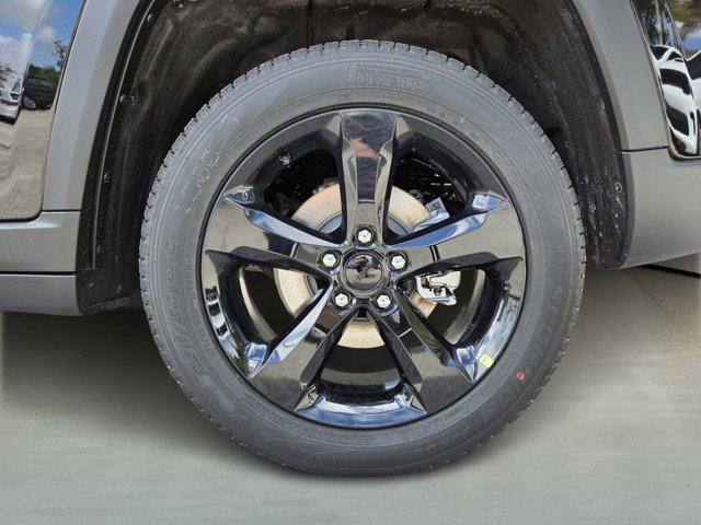 new 2026 Jeep Grand Cherokee car, priced at $42,696