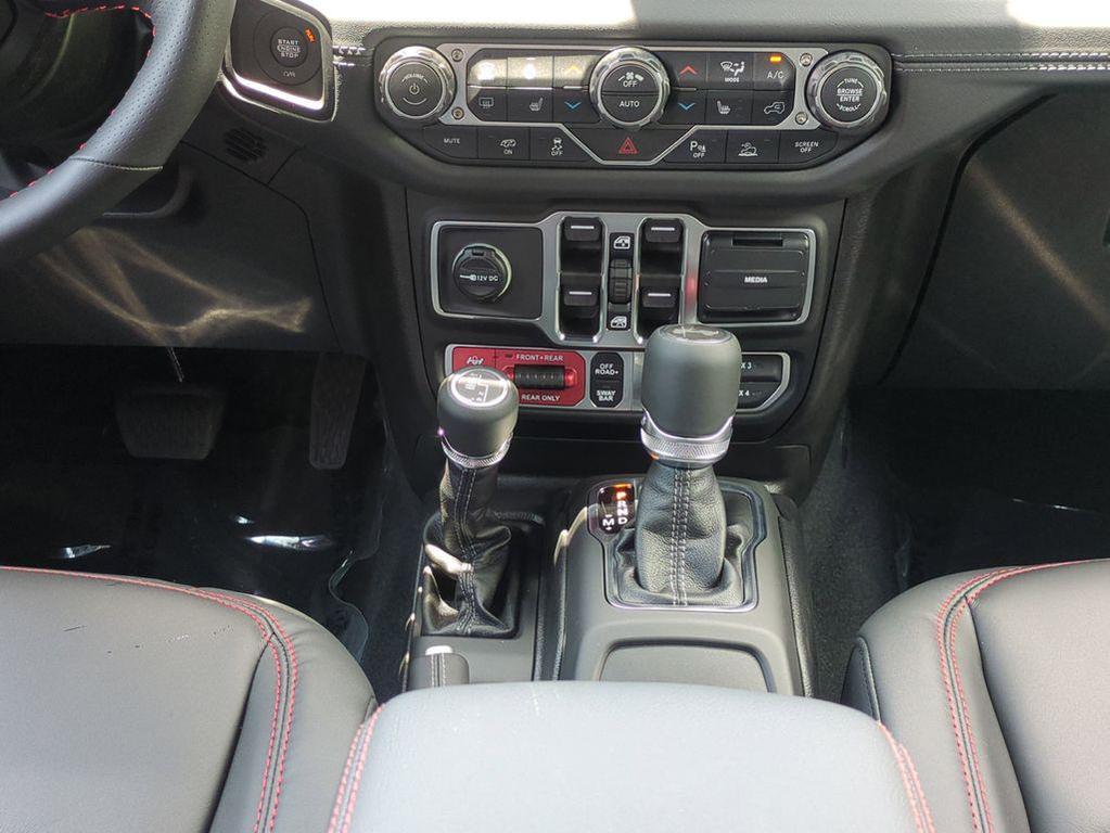 new 2026 Jeep Wrangler car, priced at $86,060