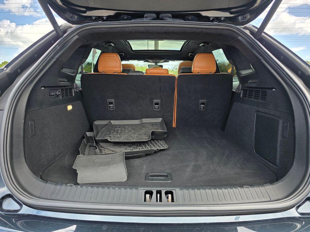 used 2023 Lincoln Nautilus car, priced at $38,993