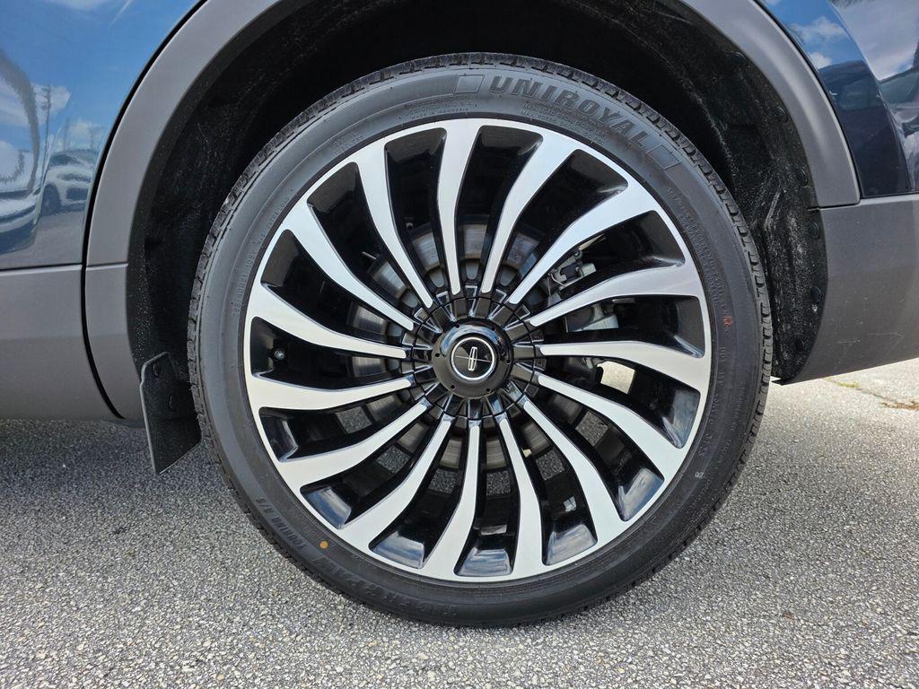 used 2023 Lincoln Nautilus car, priced at $38,993