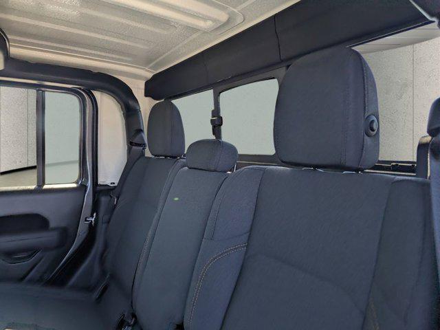 new 2026 Jeep Gladiator car, priced at $39,946