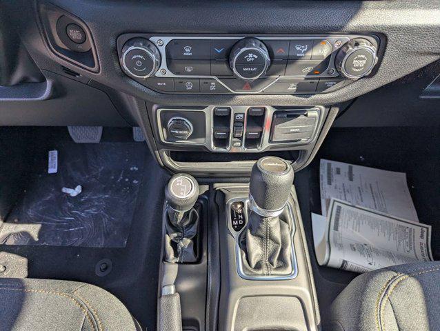new 2026 Jeep Gladiator car, priced at $39,946