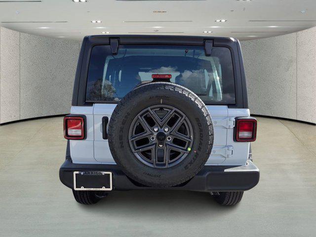 new 2026 Jeep Wrangler car, priced at $40,267