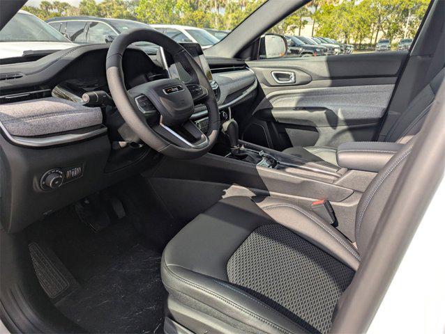 new 2026 Jeep Compass car, priced at $25,651