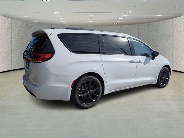 new 2026 Chrysler Pacifica car, priced at $41,212