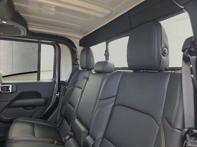 new 2026 Jeep Gladiator car, priced at $44,788