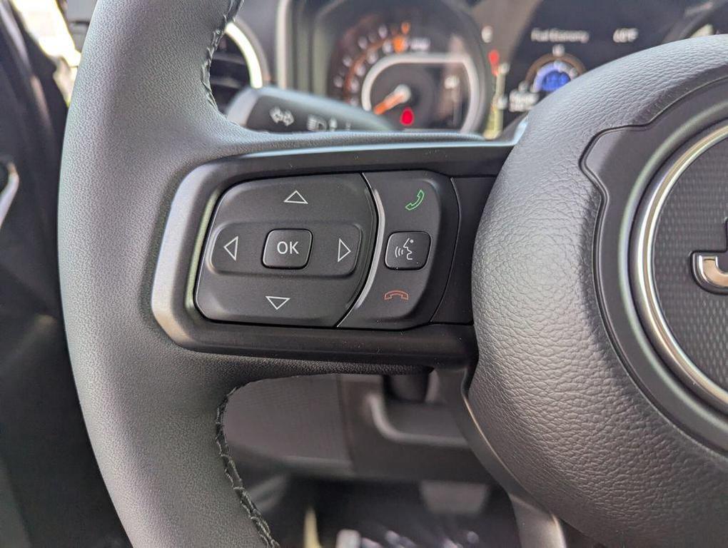 new 2026 Jeep Gladiator car, priced at $46,873