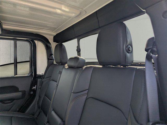 new 2026 Jeep Gladiator car, priced at $47,362