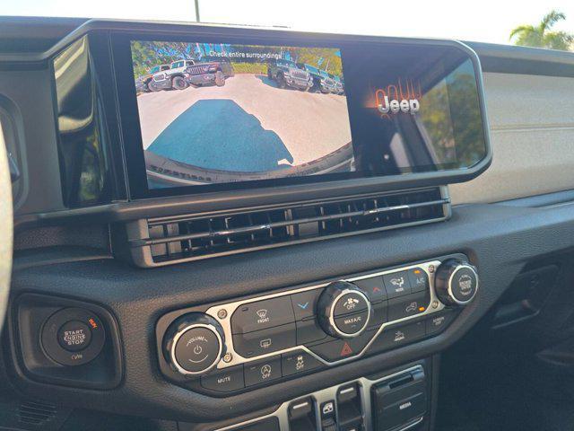 new 2026 Jeep Wrangler car, priced at $46,515