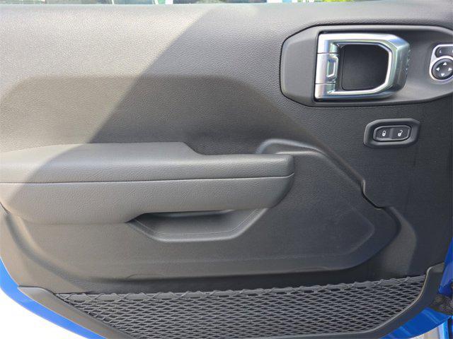 new 2026 Jeep Wrangler car, priced at $45,076